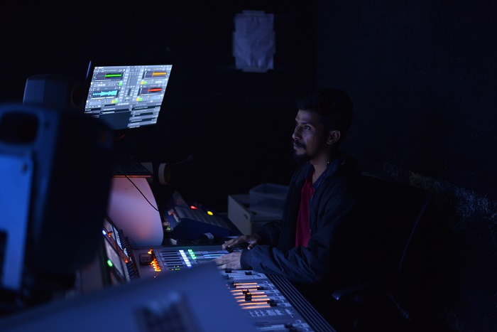 Voice-Over